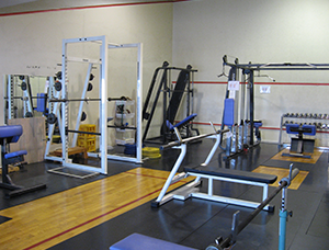 アスレチックジム(マシーン) 写真